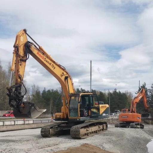 Rocksandin purkukone purkutyömaalla